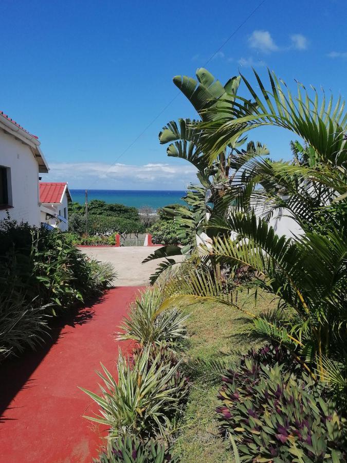 The Whitehouse Hotel Port Shepstone Exterior photo